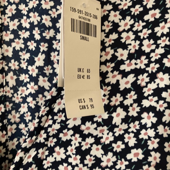 Abercrombie long sleeve button through mini dress - Picture 4 of 4